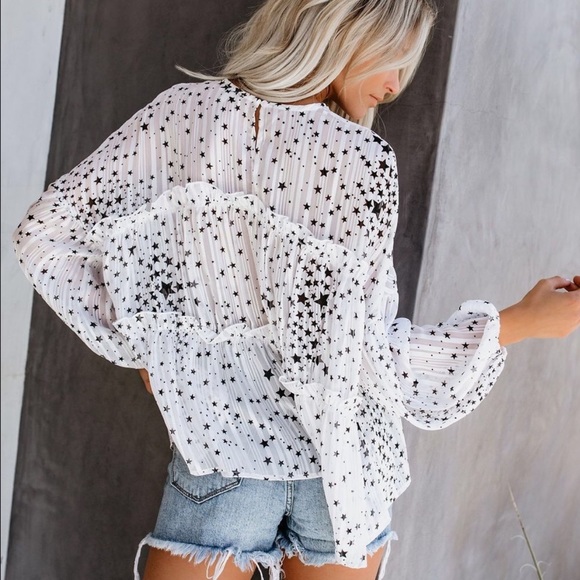 Vici Star Print Ruffle Blouse - Picture 2 of 5